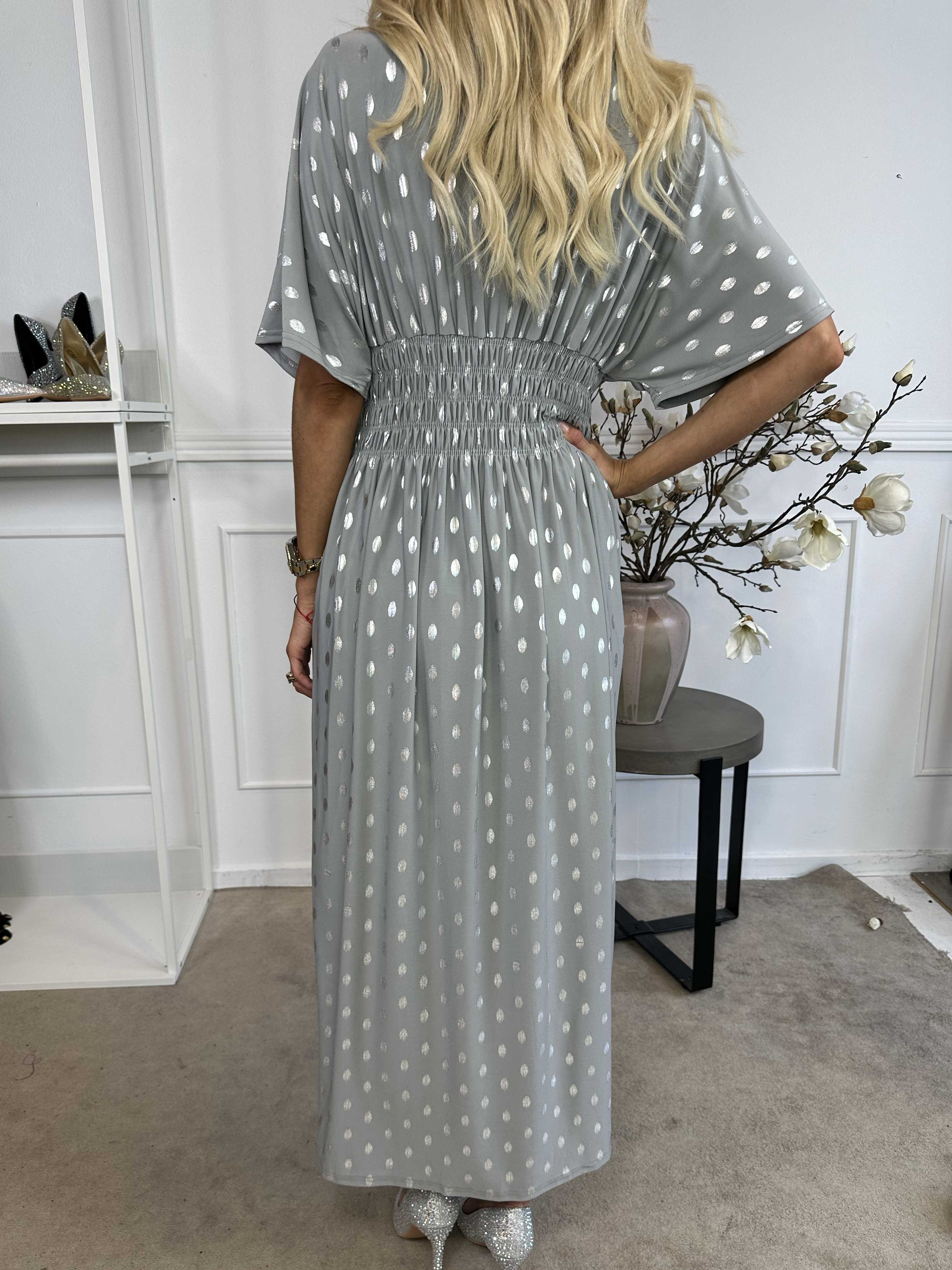 Pams Dot - Lang elastisk kjole med prikket detaljer